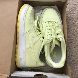 NIKE AF1